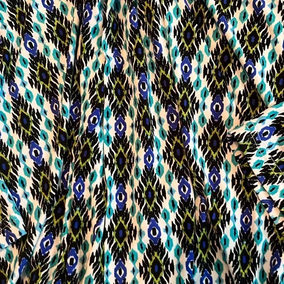 Colorful top - Picture 2 of 5